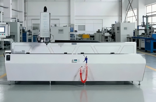 3+2-akset CNC-endefræser til specialformede aluminiumstolper | Maskiner til vinduer og gardinvægge