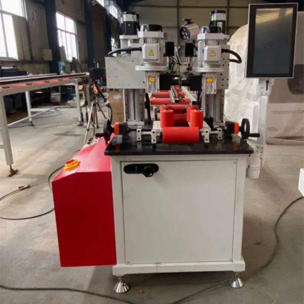CNC Thermal Break Aluminium Knurling Indføringsmaskine