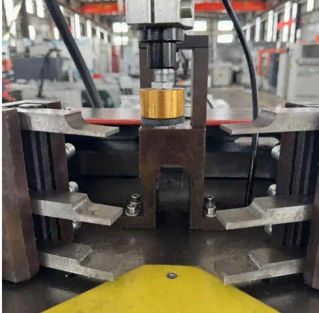 Højstyrke 140 mm aluminium hjørnekombinationsmaskine